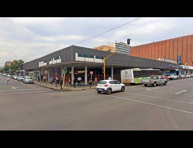 1,564M² BUILDING FOR SALE IN PRETORIA CENTRAL